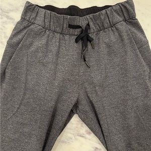 Lululemon high rise stretch pant, grey, size 4
